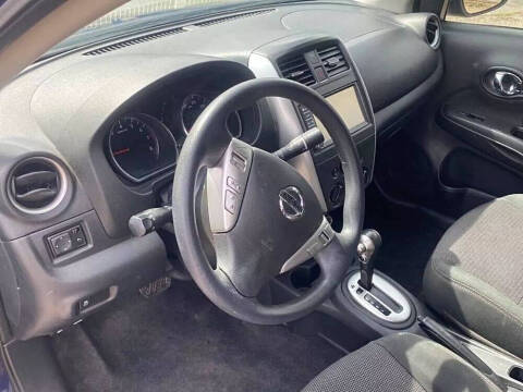 2019 Nissan Versa