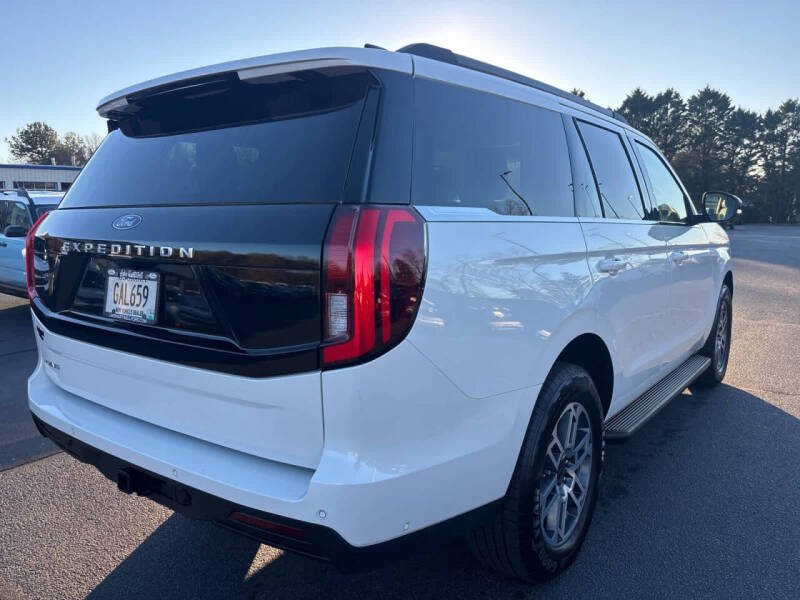 2025 Ford Expedition Active