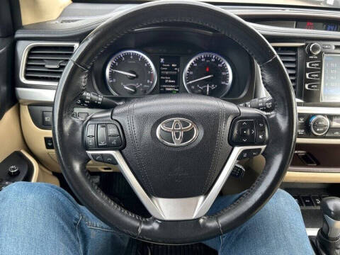 2017 Toyota Highlander XLE