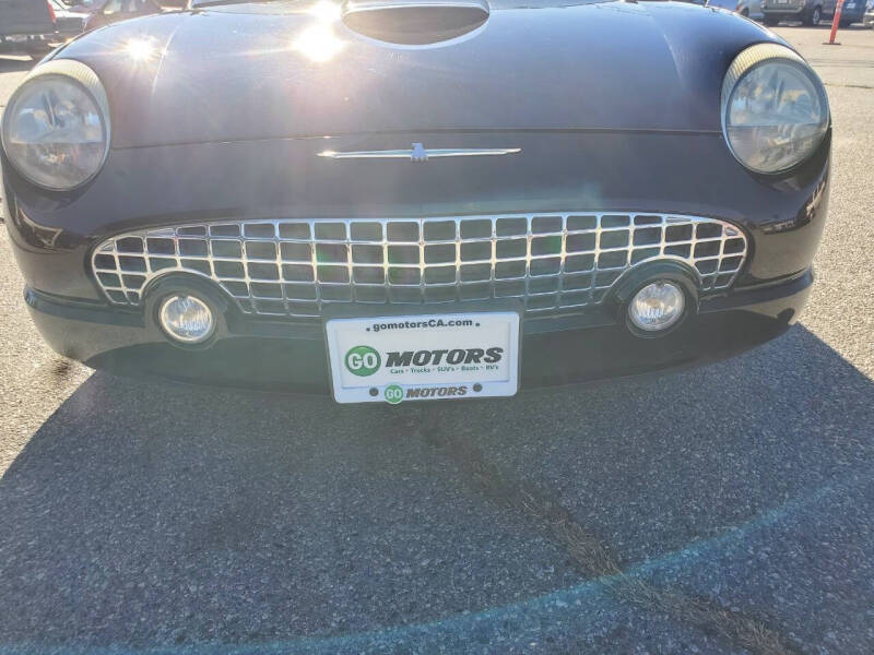 2005 Ford Thunderbird Deluxe