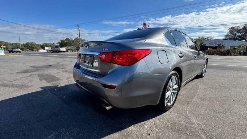 2017 INFINITI Q50 Premium photo 16