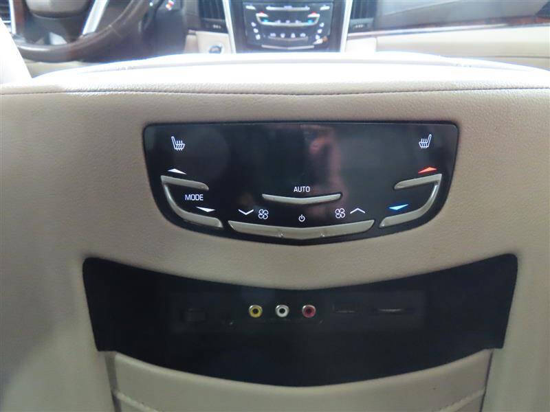 2015 Cadillac Escalade ESV Luxury