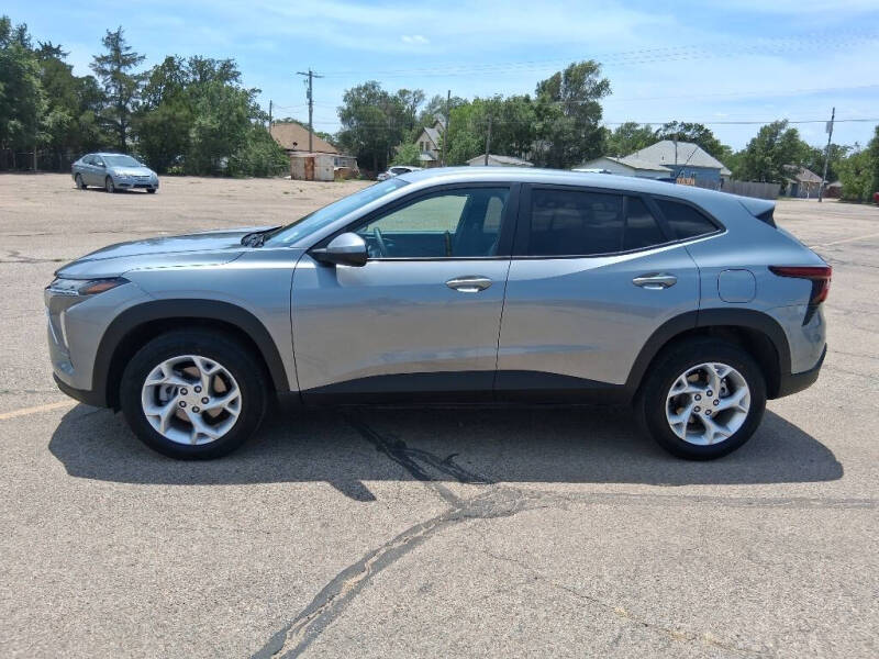 2025 Chevrolet Trax LS