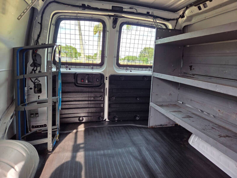 2020 Chevrolet Express 2500