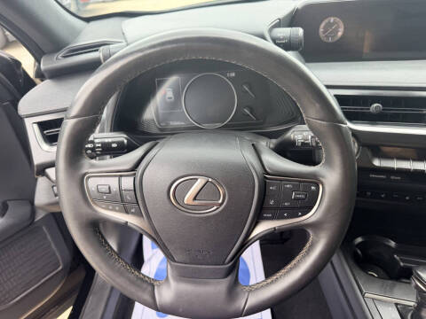 2021 Lexus UX 200