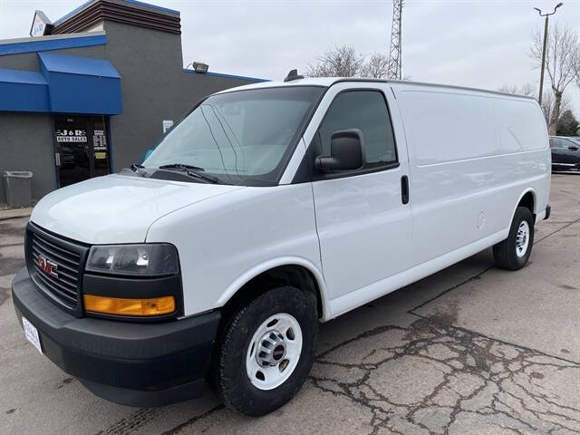 2018 GMC Savana 2500