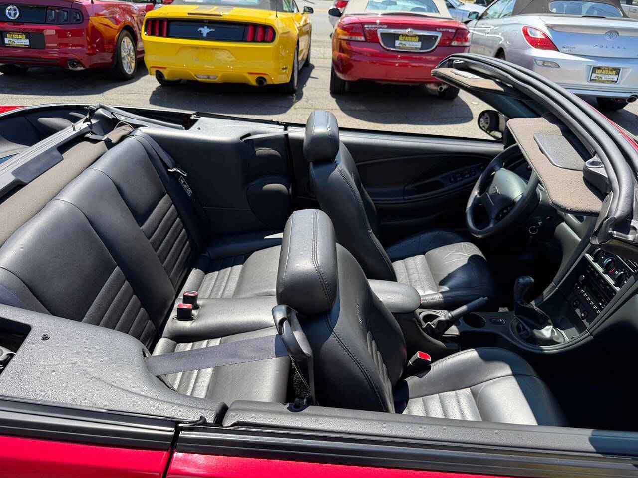 2001 Ford Mustang 26