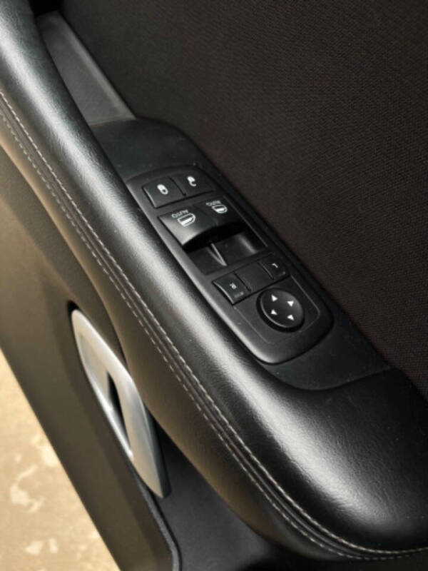 2015 Dodge Challenger R/T