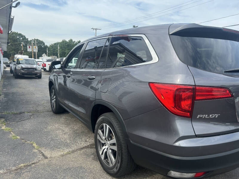 2017 Honda Pilot EX