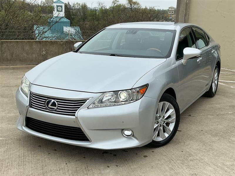2014 Lexus ES 300h