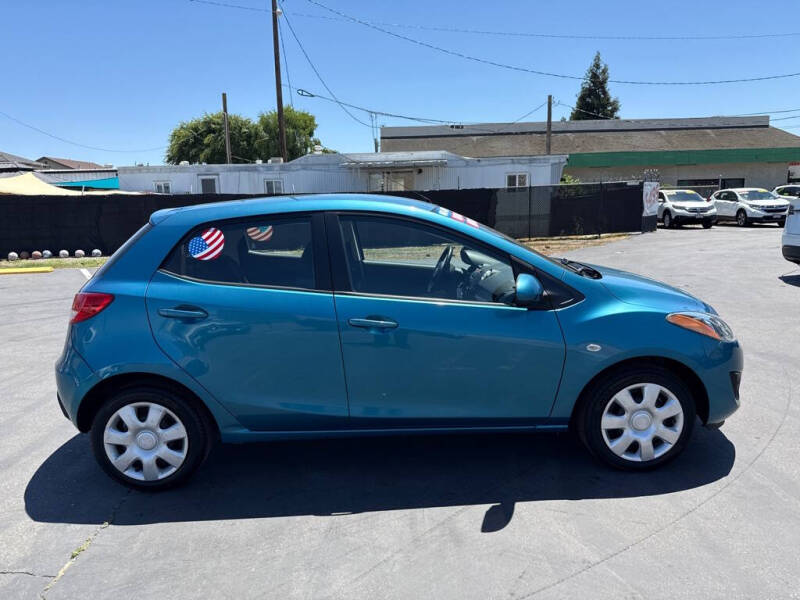 2011 Mazda MAZDA2 Sport