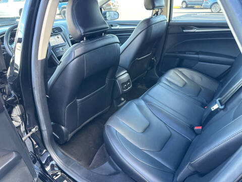 2017 Ford Fusion Titanium