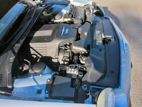 2004 Ford Thunderbird Deluxe