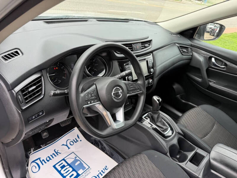 2018 Nissan Rogue S
