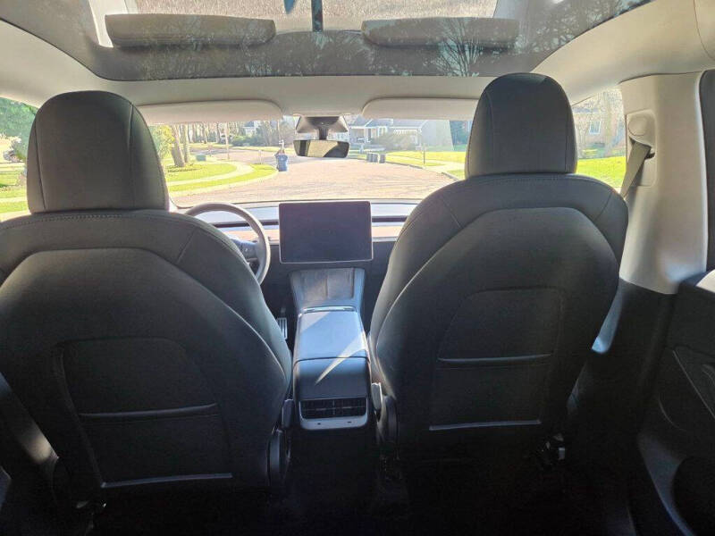 2023 Tesla Model Y Performance