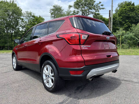 2019 Ford Escape SE