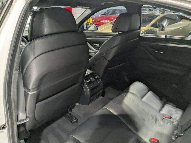 2013 BMW 5 Series 550i xDrive