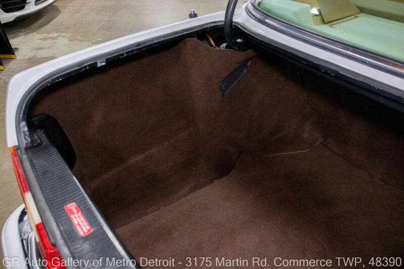 1991 Mercedes-Benz 560-Class 560 SEL