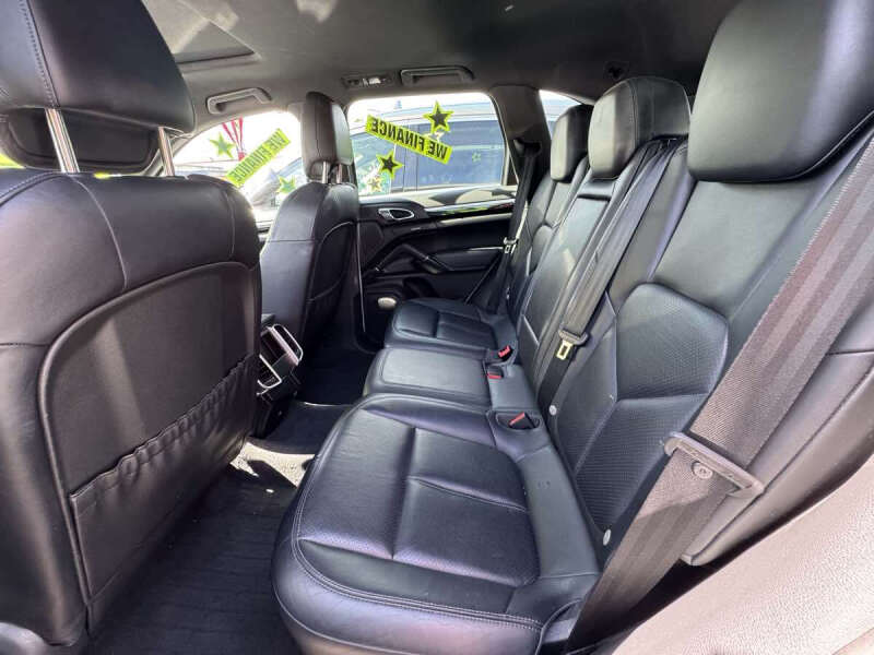 2014 Porsche Cayenne