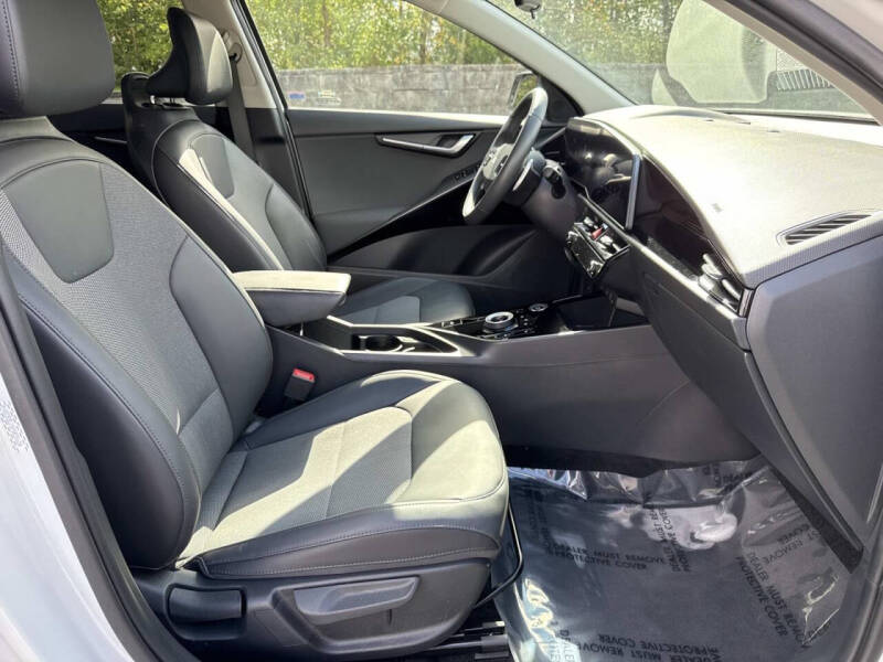 2023 Kia Niro EV Wind