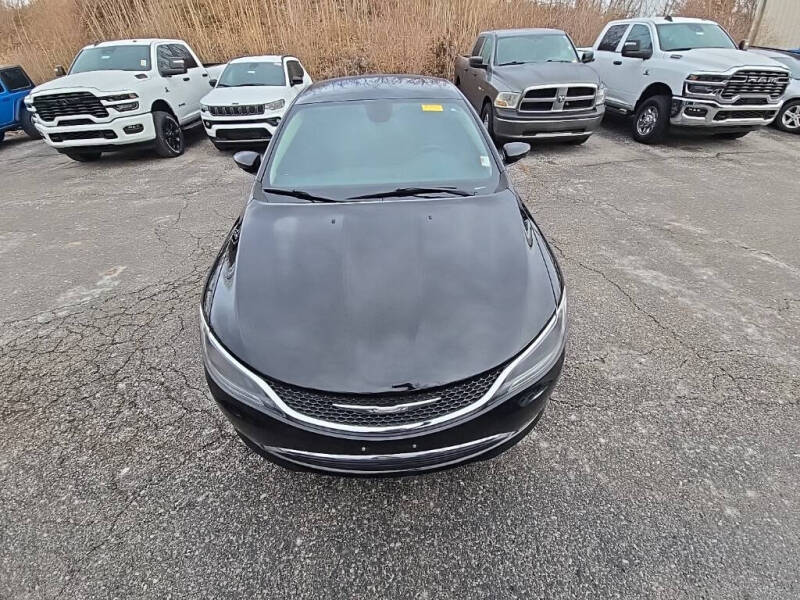 2016 Chrysler 200 Limited