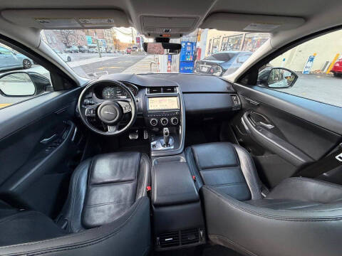 2018 Jaguar E-PACE P250 SE