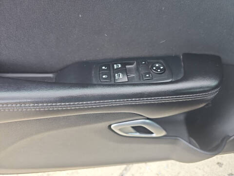 2017 Dodge Challenger SXT