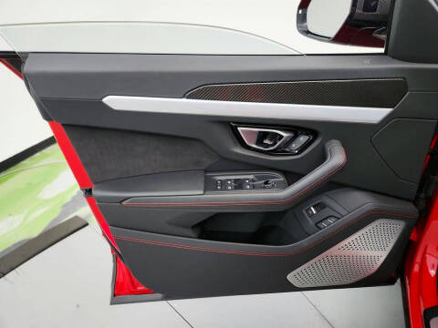 2019 Lamborghini Urus