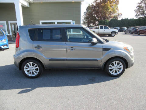 2012 Kia Soul +