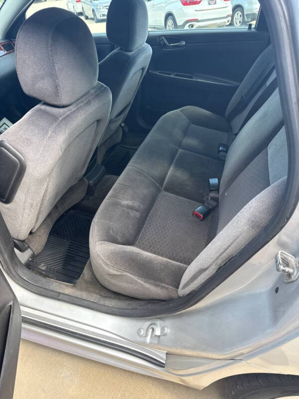 2011 Chevrolet Impala LS