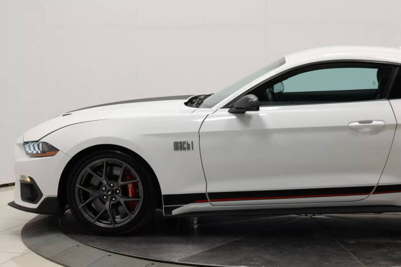 2022 Ford Mustang Mach 1