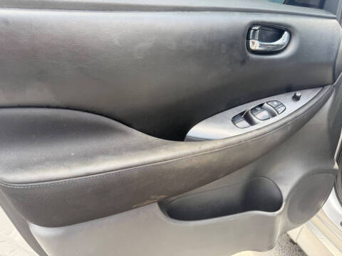 2018 Nissan LEAF SV