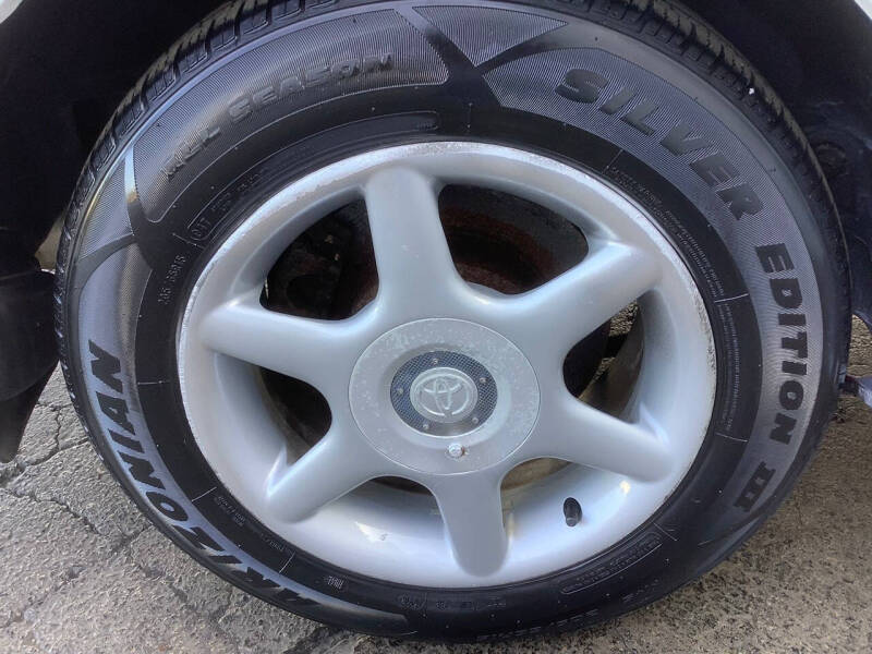 1995 Toyota Avalon XLS