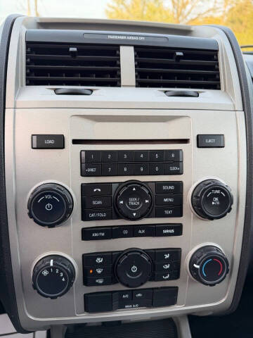2011 Ford Escape XLT
