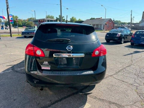 2011 Nissan Rogue S