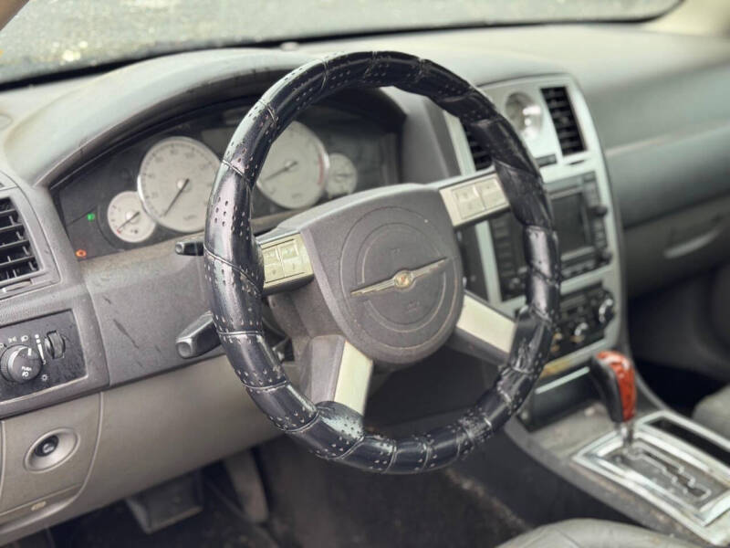 2005 Chrysler 300 C