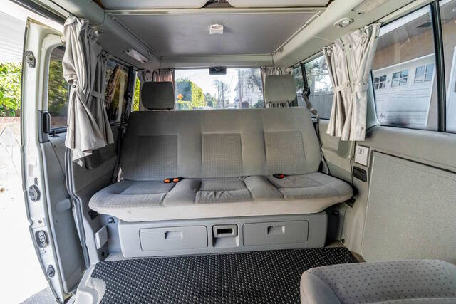 2003 Volkswagen EuroVan MV