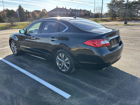 2012 Infiniti M37