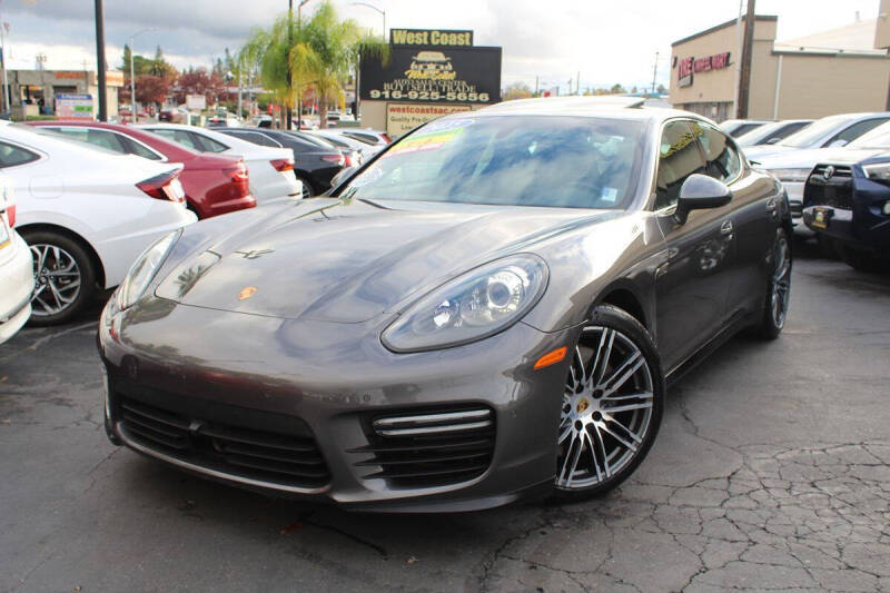 2015 Porsche Panamera GTS