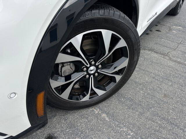 2022 Ford Mustang Mach-E Premium