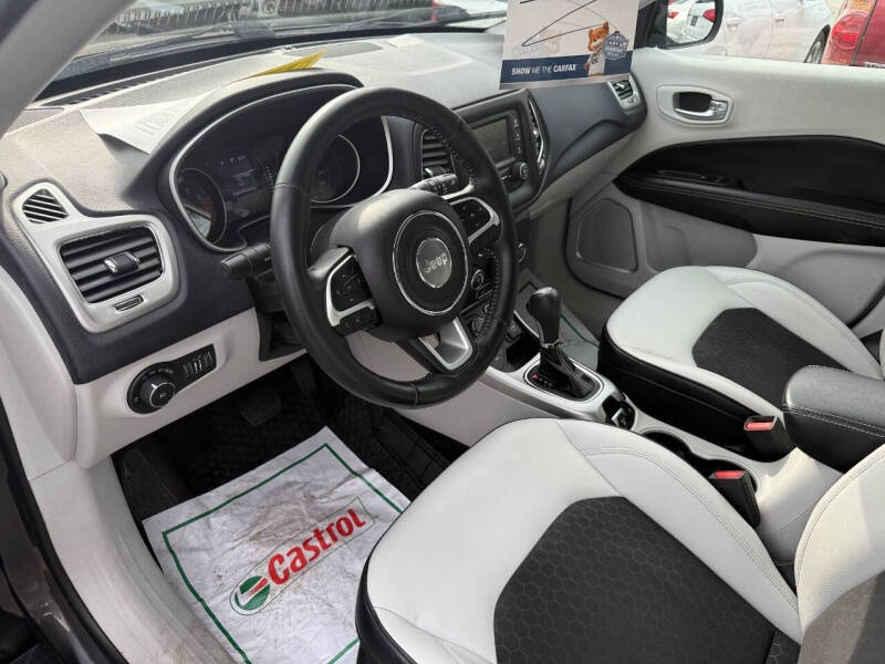 2018 Jeep Compass Latitude