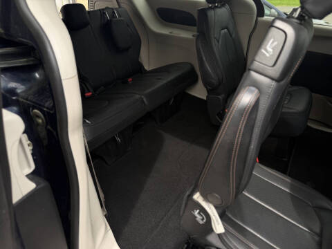 2019 Chrysler Pacifica Touring L