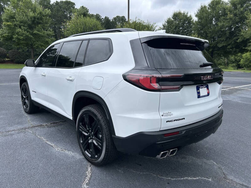 2025 GMC Acadia Elevation