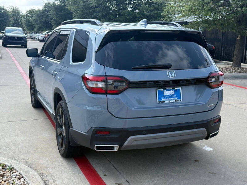 2023 Honda Pilot Touring