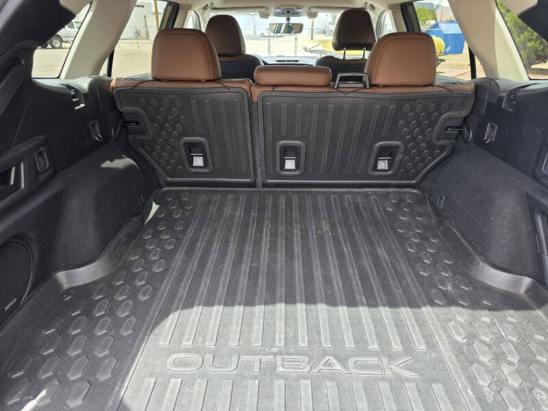 2020 Subaru Outback Touring