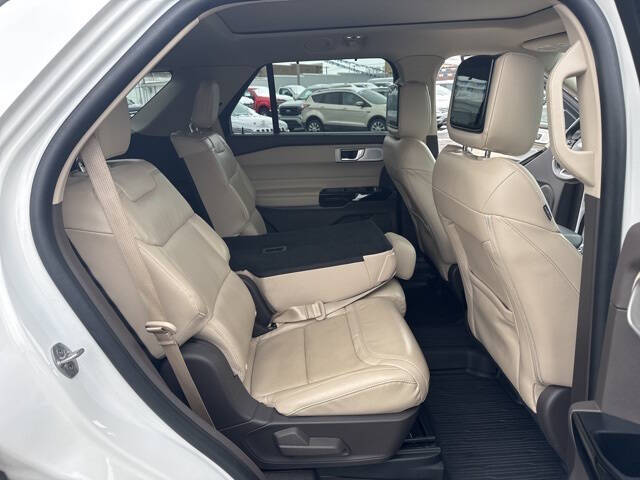 2021 Ford Explorer Platinum