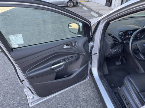 2019 Ford Escape SEL