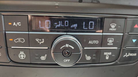 2015 Chrysler Town and Country Touring