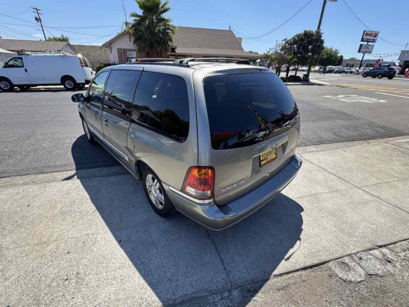 2003 Ford Windstar SE