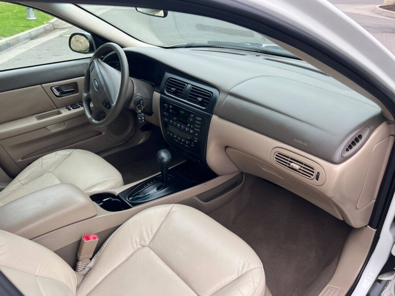 2001 Ford Taurus for sale at ZRV AUTO INC in Brea, CA